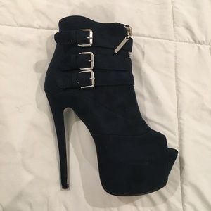 Dark navy blue heels
